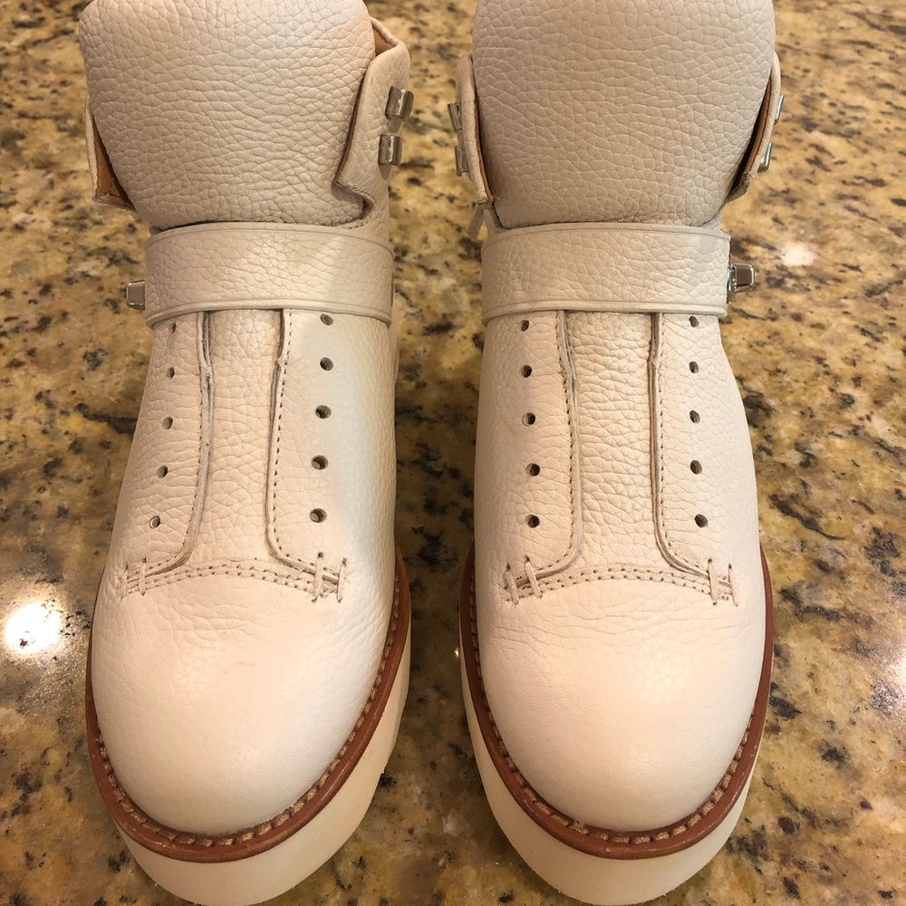 New Coach Urban Hiker Booties